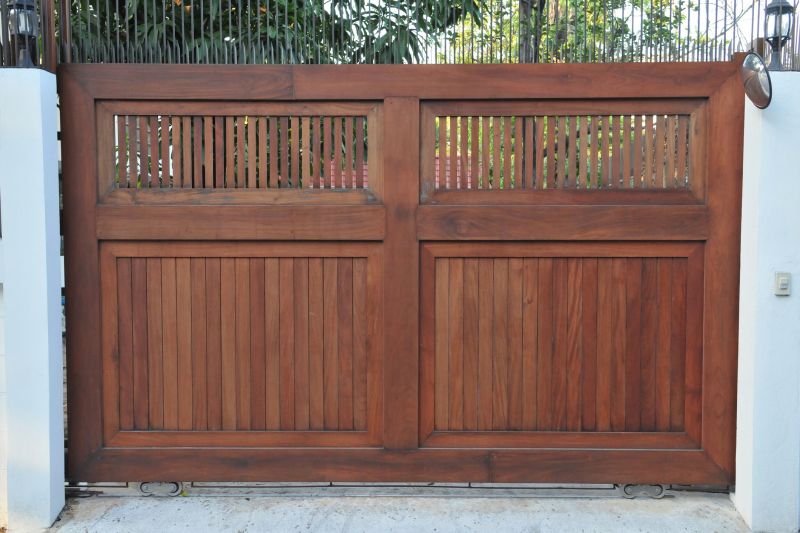 Driveway Fence Installation in Seattle, WA